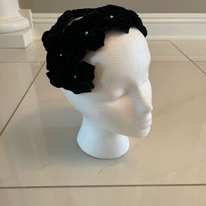 Vintage Black Velvet Floral Fascinator Headband with Diamond Like Accents